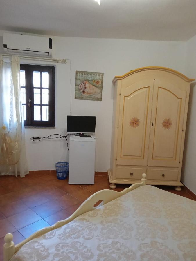 B&B Baia Turchese Porto Ottiolu Exteriör bild