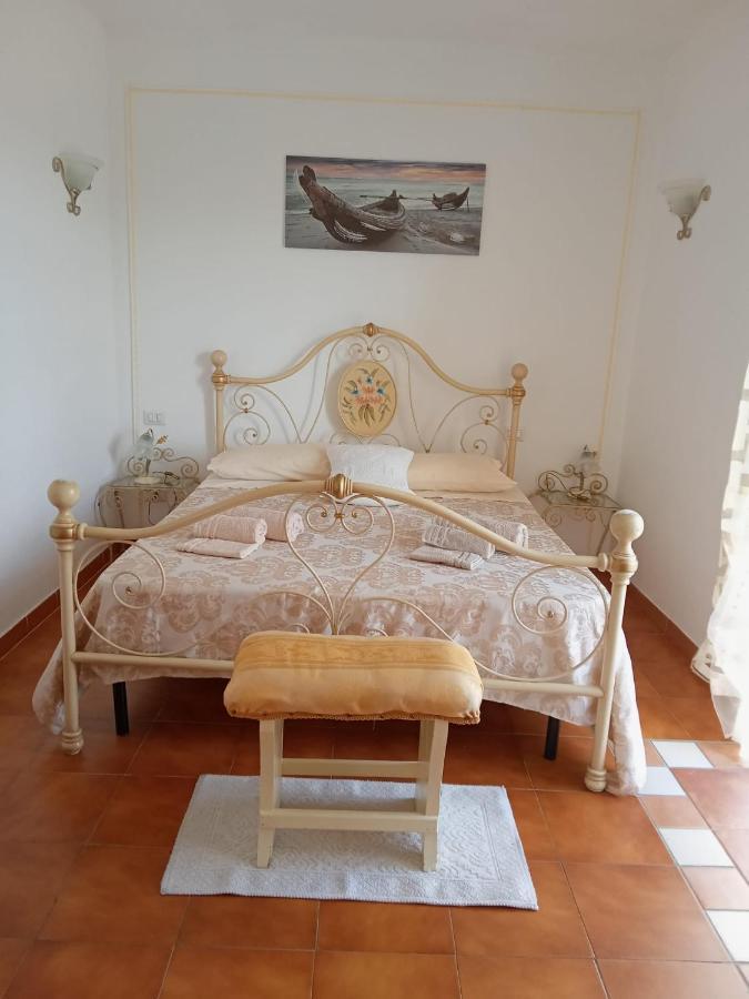 B&B Baia Turchese Porto Ottiolu Exteriör bild