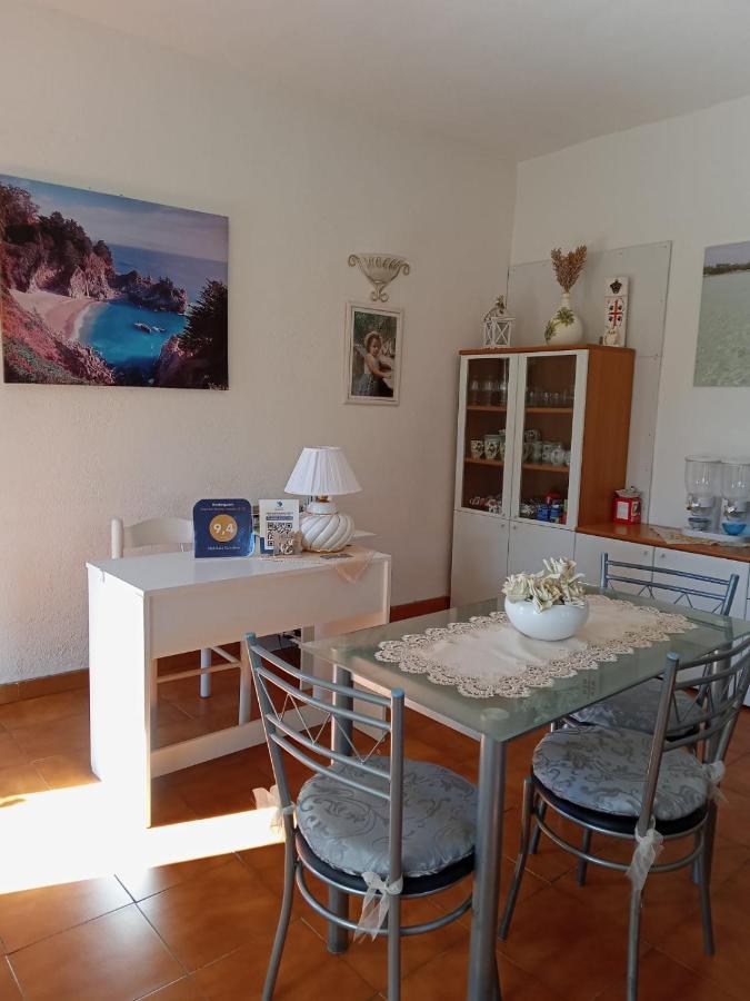 B&B Baia Turchese Porto Ottiolu Exteriör bild